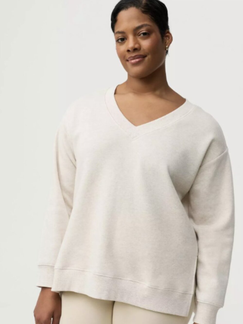 Torrid Cozy Fleece V-Neck Step Hem Sweatshirt size 2X Oatmeal Heather NWT